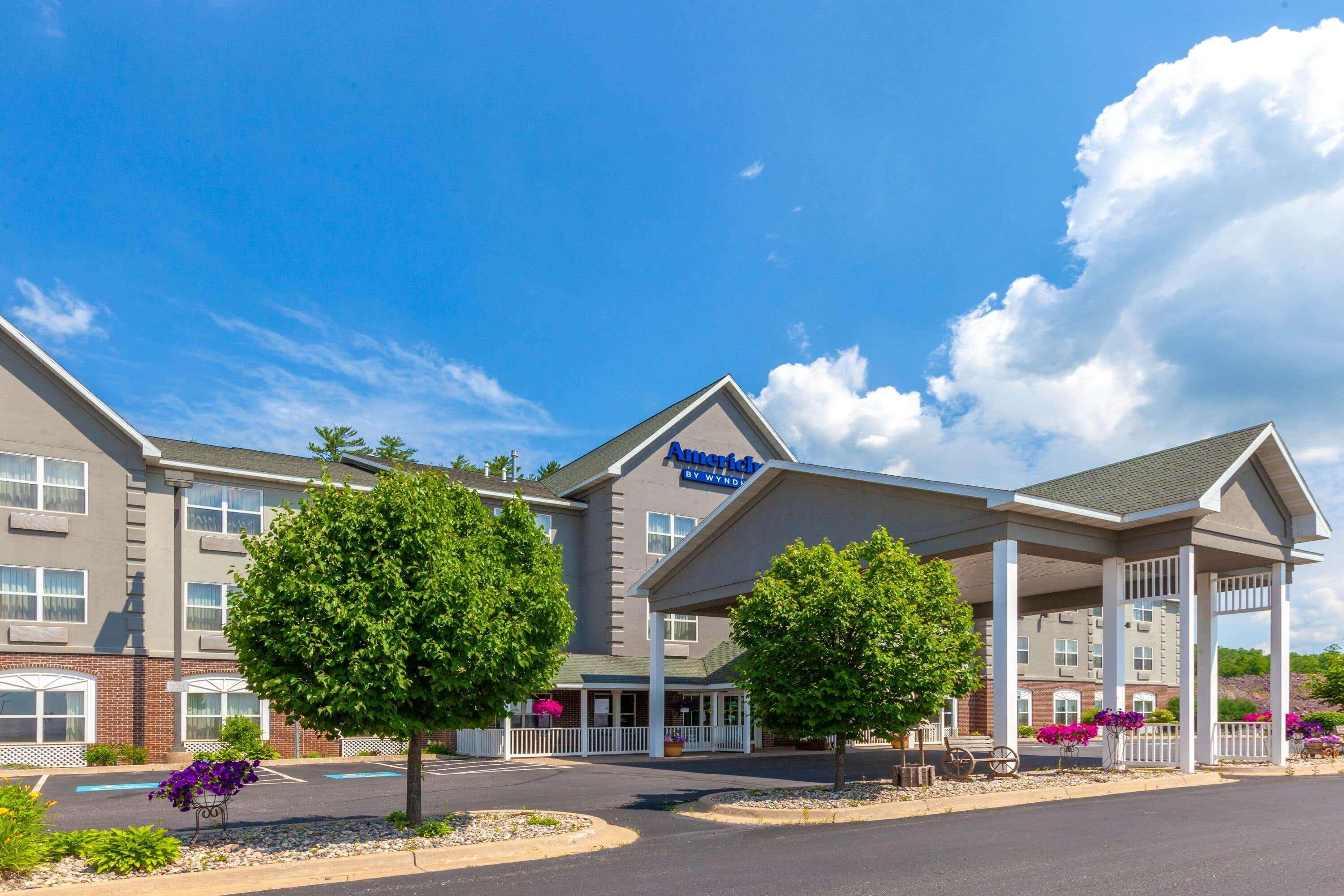 Americinn By Wyndham Iron Mountain Kültér fotó