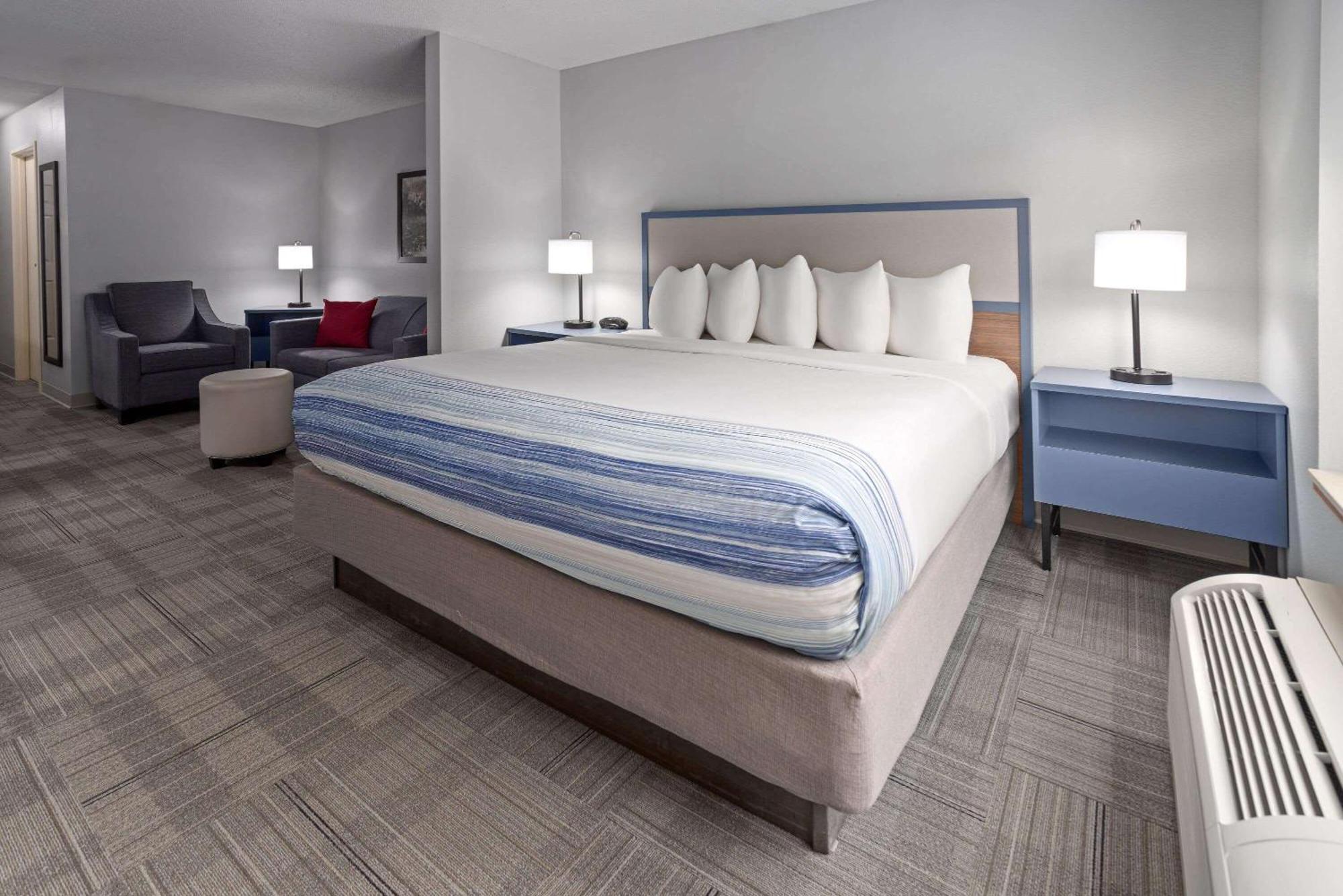 Americinn By Wyndham Iron Mountain Kültér fotó
